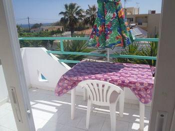 Sea Shell Apartments Pirgos Psilonerou Dış mekan fotoğraf